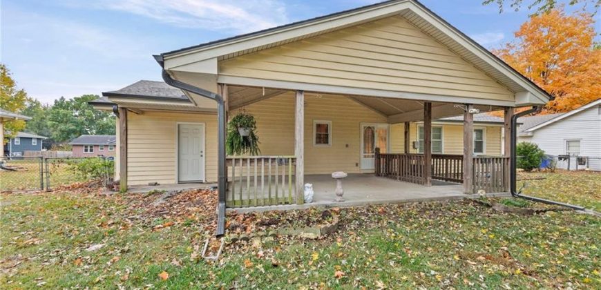 Homes for Sale in Gladstone, MO 64118 | 1608 NE 75th Terrace