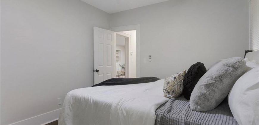 Homes for Sale in Liberty, MO 64068 | 34 S Jewell Street