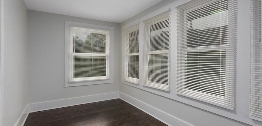 Homes for Sale in Liberty, MO 64068 | 34 S Jewell Street