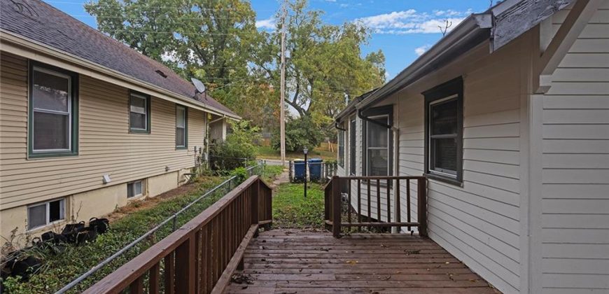 Homes for Sale in Liberty, MO 64068 | 34 S Jewell Street