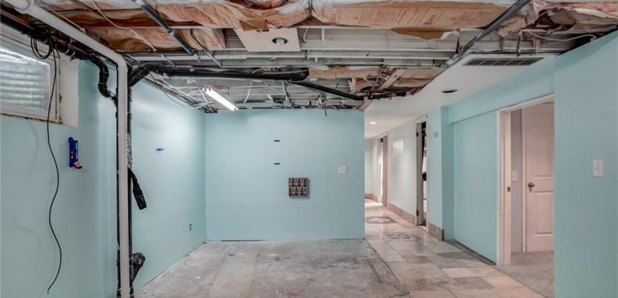 Homes for Sale in Kansas City, MO 64118 | 106 NW 67th Street