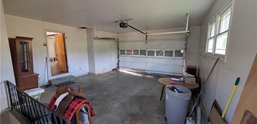 Homes for Sale in Liberty, MO 64068 | 7003 N Brookside Road