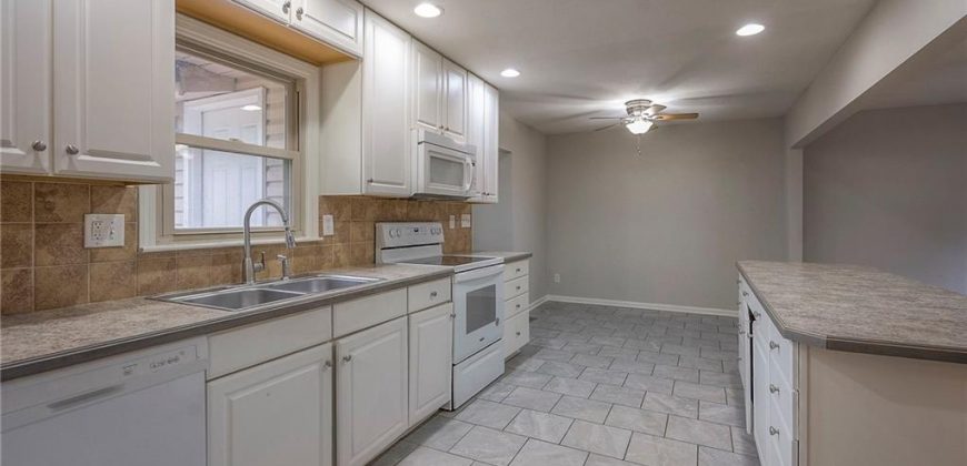 Homes for Sale in Kansas City, MO 64119 | 5221 N Bellefontaine Avenue