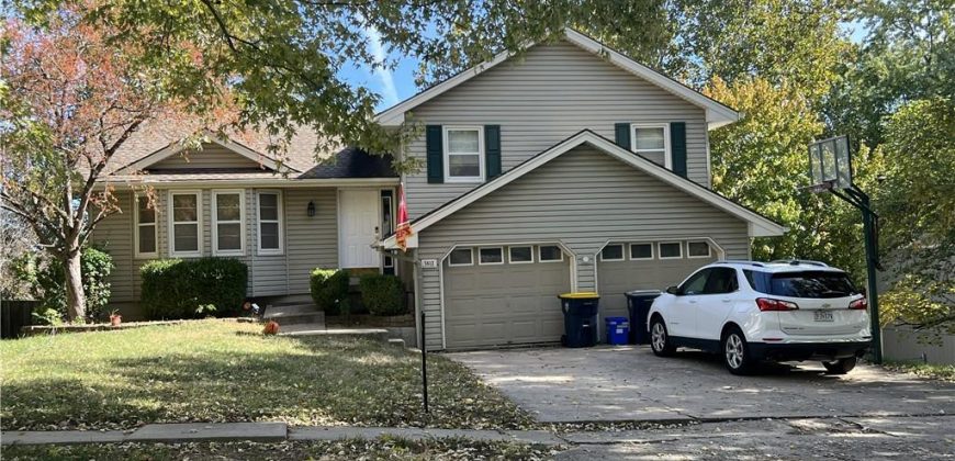 Homes for Sale in Kansas City, MO 64151 | 5613 N Mayview Avenue