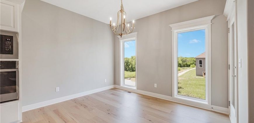 Homes for Sale in Kansas City, MO 64156 | 7015 NE 103rd Street