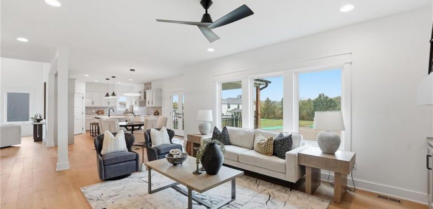 Homes for Sale in Kansas City, MO 64153 | 8411 NW 90th Street