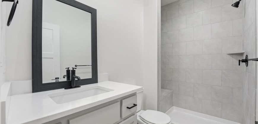 Homes for Sale in Kansas City, MO 64153 | 8411 NW 90th Street