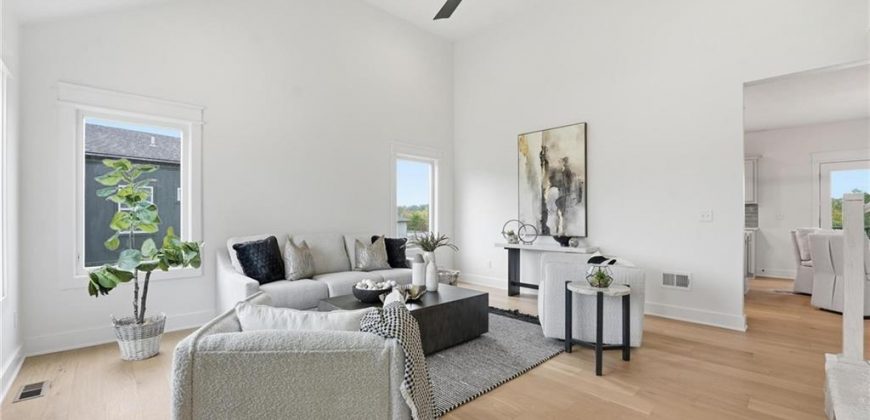 Homes for Sale in Kansas City, MO 64153 | 8411 NW 90th Street