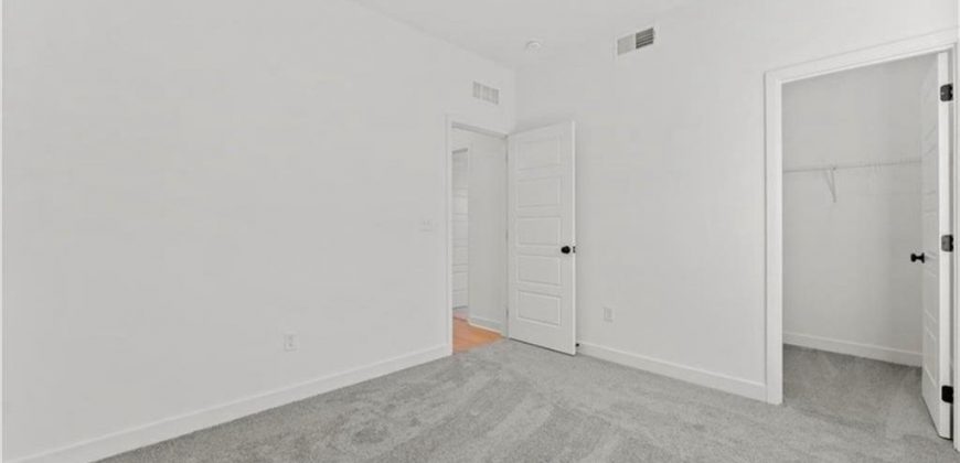 Homes for Sale in Kansas City, MO 64157 | 11131 N Crescent Court