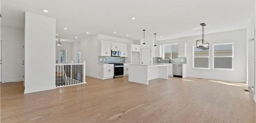 Homes for Sale in Kansas City, MO 64157 | 11131 N Crescent Court