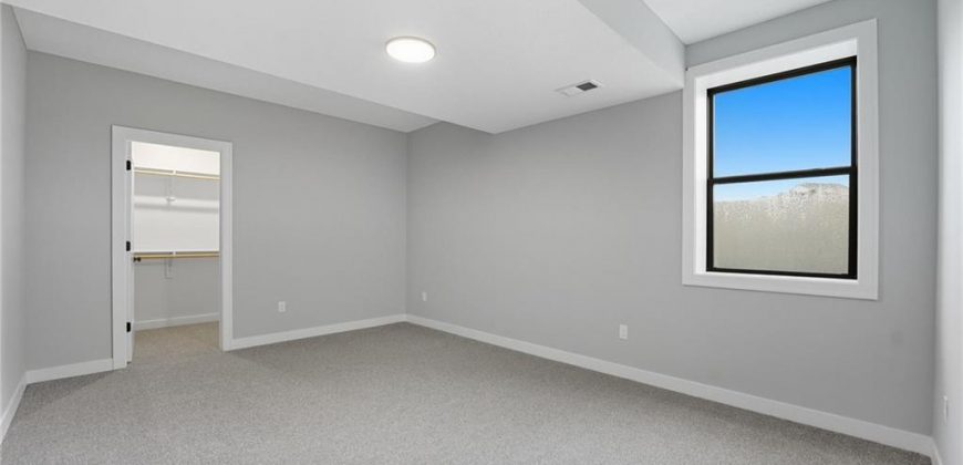 Homes for Sale in Kansas City, MO 64155 | 1606 NW 106th Terrace