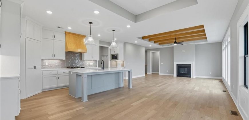 Homes for Sale in Kansas City, MO 64155 | 1606 NW 106th Terrace