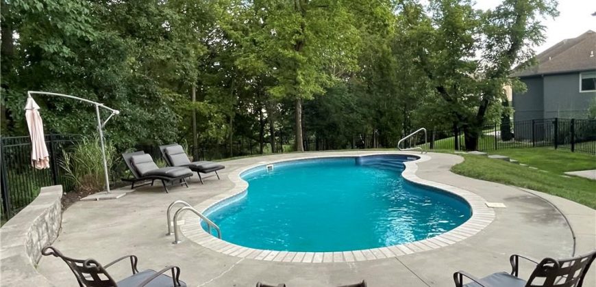 Homes for Sale in Kansas City, MO 64151 | 4602 NW 71st Street