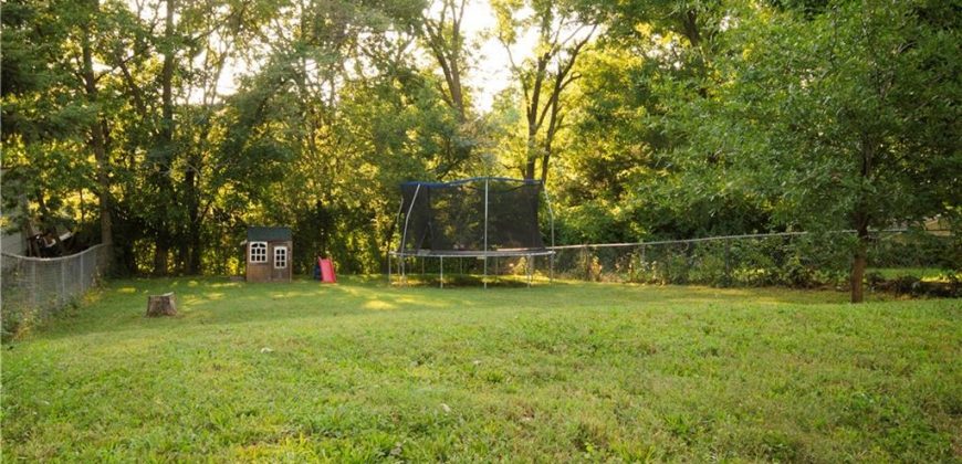 Homes for Sale in Liberty, MO 64068 | 606 N Morse Avenue