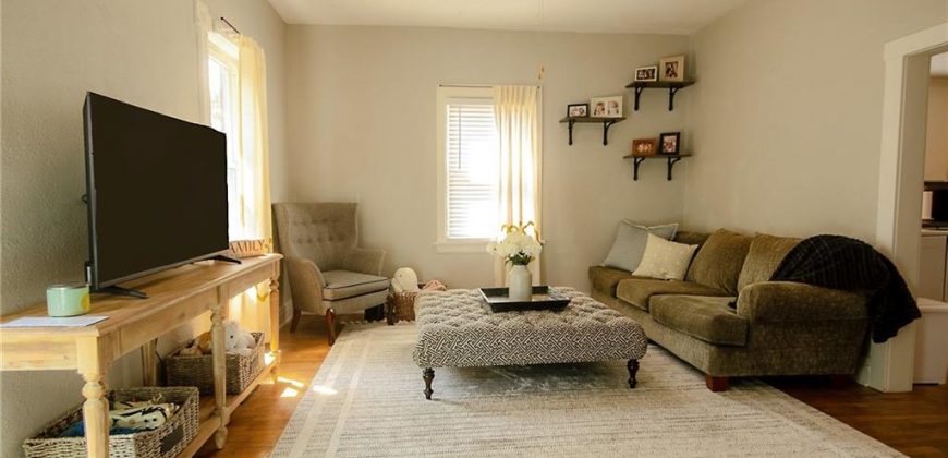 Homes for Sale in Liberty, MO 64068 | 606 N Morse Avenue