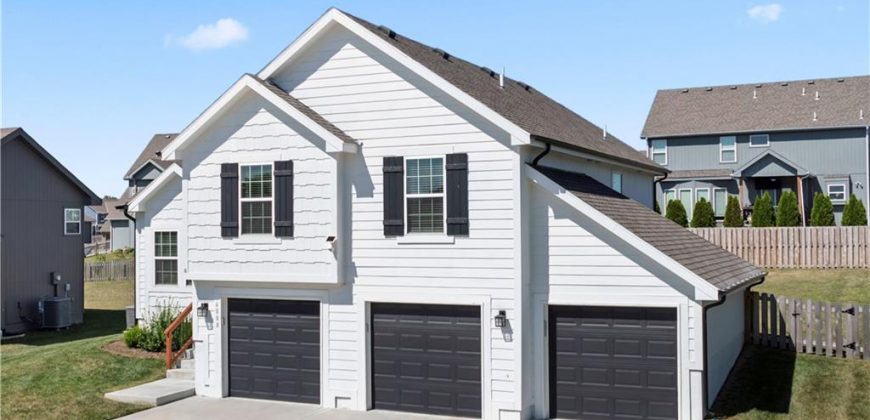 Homes for Sale in Kansas City, MO 64156 | 6008 NE 119th Street