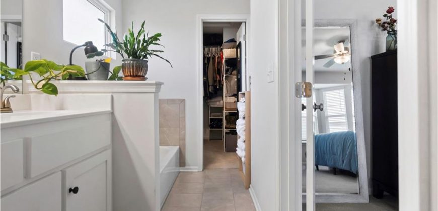 Homes for Sale in Kansas City, MO 64156 | 6008 NE 119th Street