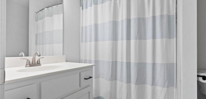 Homes for Sale in Kansas City, MO 64156 | 6008 NE 119th Street