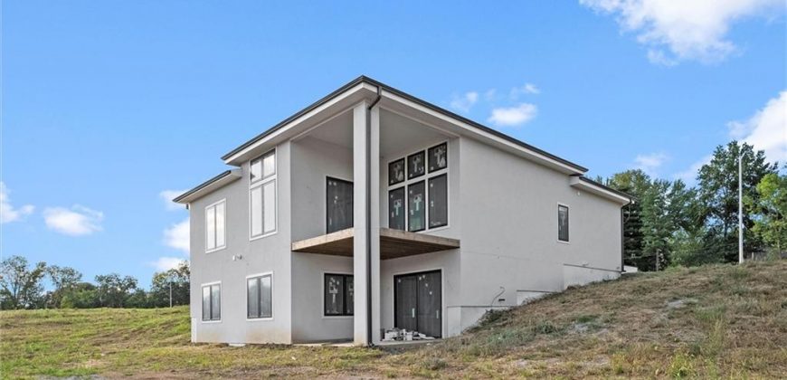 Homes for Sale in Kansas City, MO 64154 | 2603 NW 84th Terrace