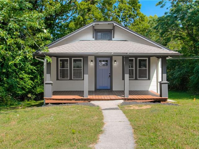 Homes for Sale in Kansas City, MO 64117 | 3600 NE 35th Street