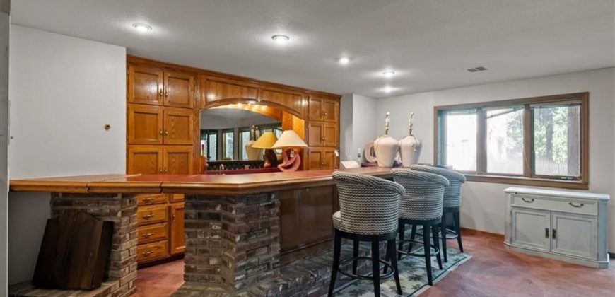 Homes for Sale in Kansas City, MO 64116 | 4501 NW Baltimore Court