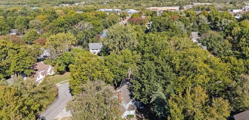 Homes for Sale in Kansas City, MO 64116 | 4501 NW Baltimore Court