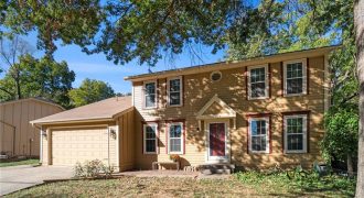 Homes for Sale in Gladstone, MO 64119 | 5820 N Indiana Avenue