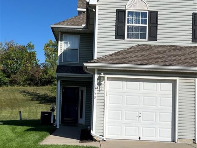 Homes for Sale in Kansas City, MO 64119 | 8150 N Elmwood Avenue