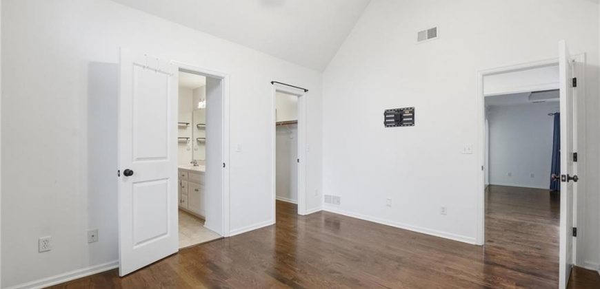 Homes for Sale in Kansas City, MO 64155 | 10107 N Chestnut Court