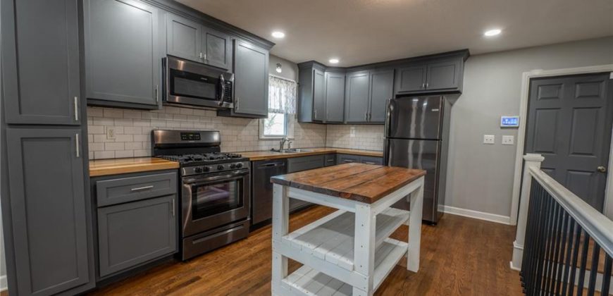 Homes for Sale in Camden Point, MO 64018 | 1008  3rd Street