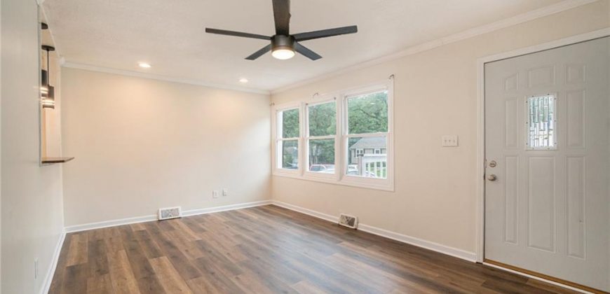 Homes for Sale in Kansas City, MO 64116 | 915 NE 44th Street