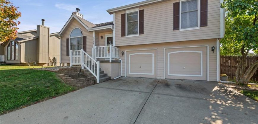 Homes for Sale in Kansas City, MO 64118 | 1305 NW 72nd Street