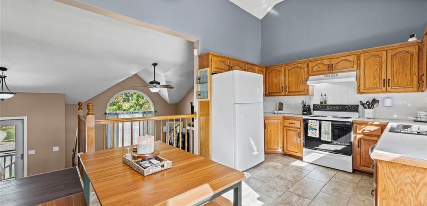 Homes for Sale in Kansas City, MO 64118 | 1305 NW 72nd Street