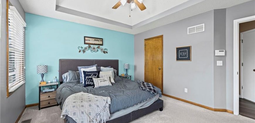 Homes for Sale in Kansas City, MO 64118 | 1305 NW 72nd Street