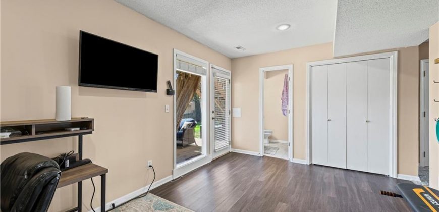 Homes for Sale in Kansas City, MO 64118 | 1305 NW 72nd Street