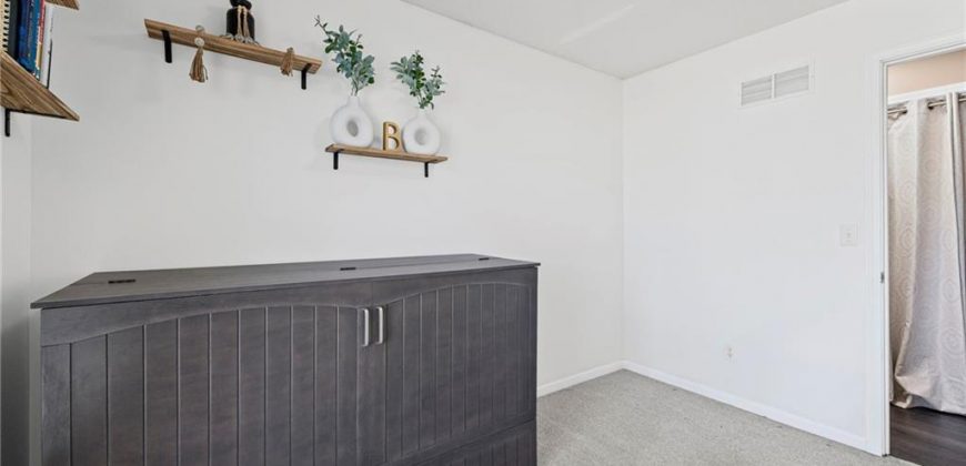 Homes for Sale in Kansas City, MO 64118 | 1305 NW 72nd Street