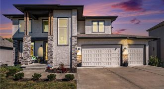 Homes for Sale in Parkville, MO 64152 | 7295 NW FOREST LAKES Drive