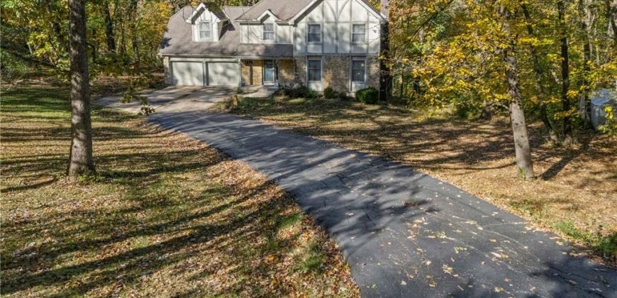 Homes for Sale in Kansas City, MO 64152 | 7610 NW East Forest Lakes Drive