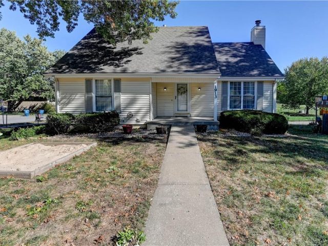 Homes for Sale in Liberty, MO 64068 | 1913  Place Liberte Drive