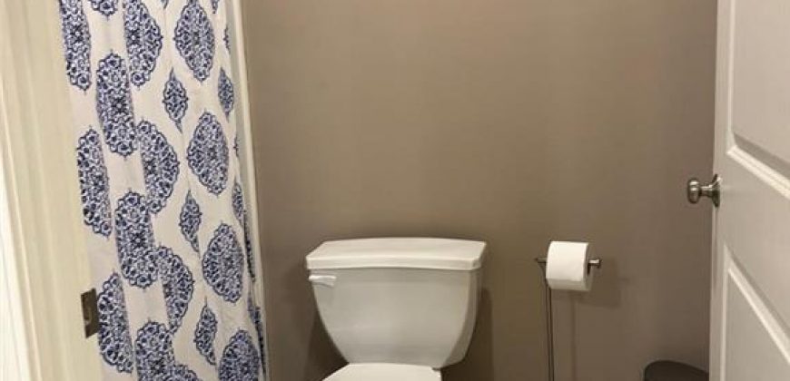 Homes for Sale in Kansas City, MO 64157 | 8830 N Glenwood Avenue