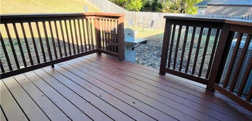 Homes for Sale in Gladstone, MO 64118 | 5708 N Woodland Avenue