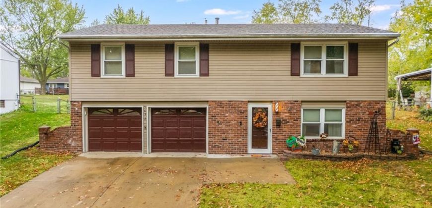 Homes for Sale in Kansas City, MO 64119 | 5632 N Potter Avenue