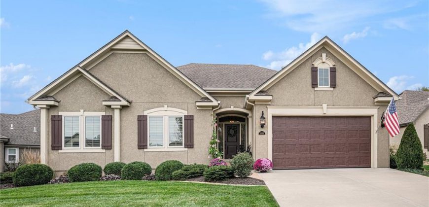 Homes for Sale in Kansas City, MO 64155 | 2005 NE 101st Court