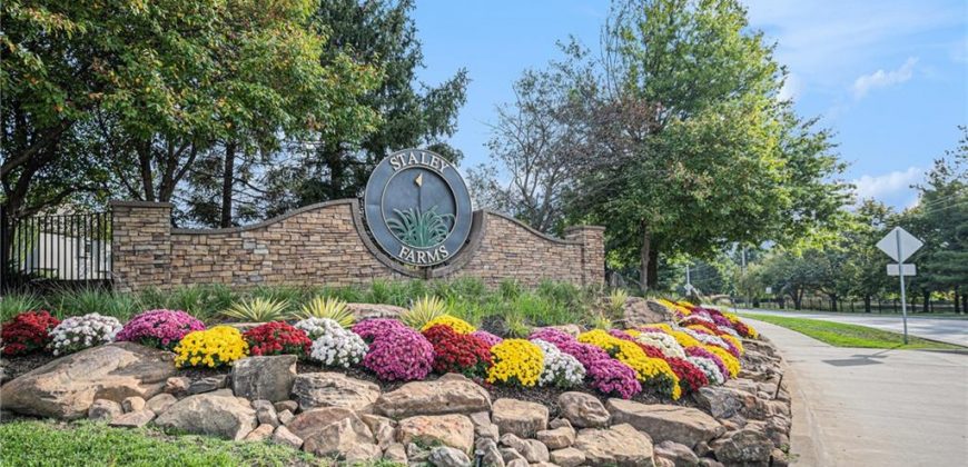 Homes for Sale in Kansas City, MO 64155 | 2005 NE 101st Court