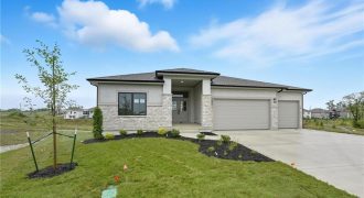 Homes for Sale in Kansas City, MO 64155 | 1606 NW 106th Terrace