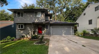 Homes for Sale in Kansas City, MO 64116 | 3550 N Kenwood Avenue