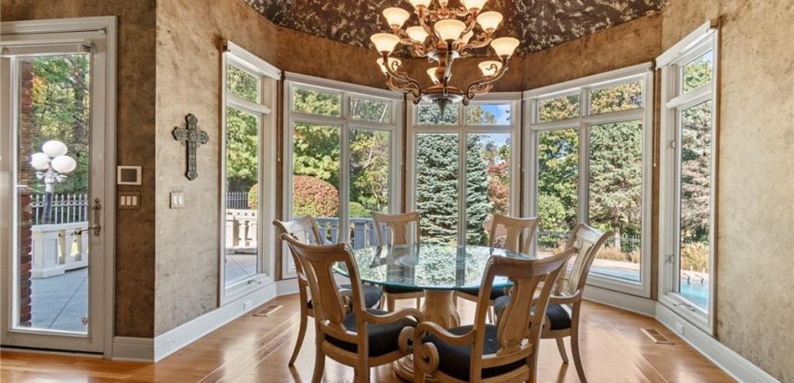 Homes for Sale in Parkville, MO 64152 | 8000 NW Timbercrest Place