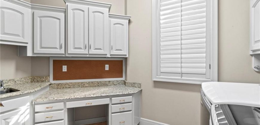 Homes for Sale in Parkville, MO 64152 | 8000 NW Timbercrest Place