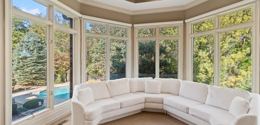 Homes for Sale in Parkville, MO 64152 | 8000 NW Timbercrest Place