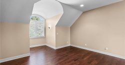 Homes for Sale in Parkville, MO 64152 | 8000 NW Timbercrest Place